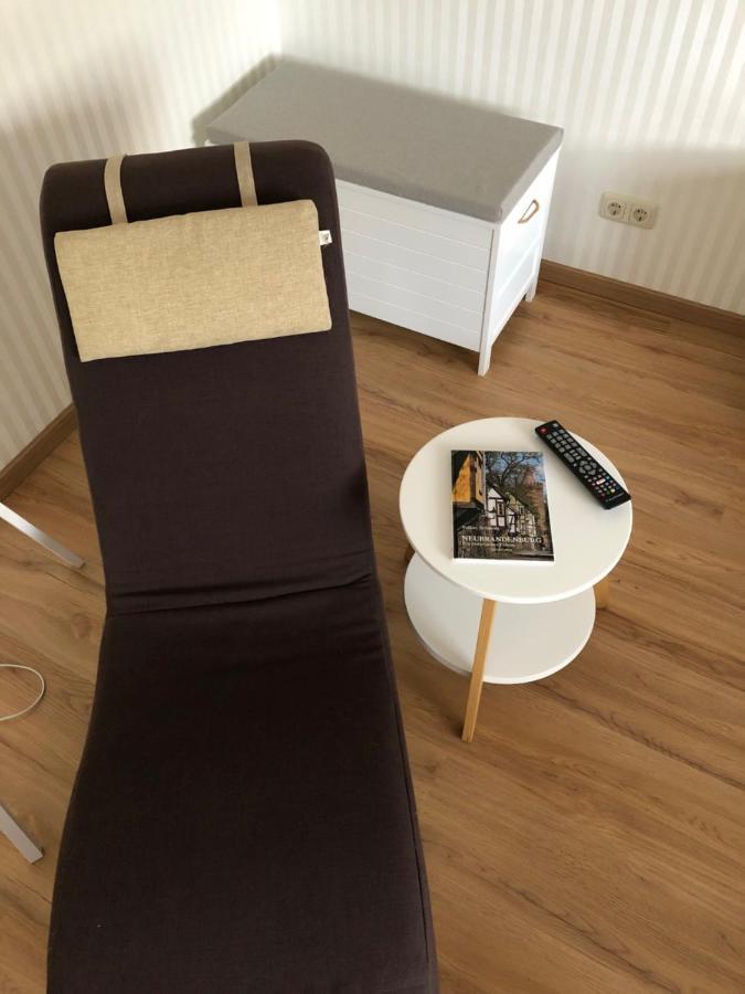 Fewo Erholsame Auszeit Neubrandenburg Esterno foto